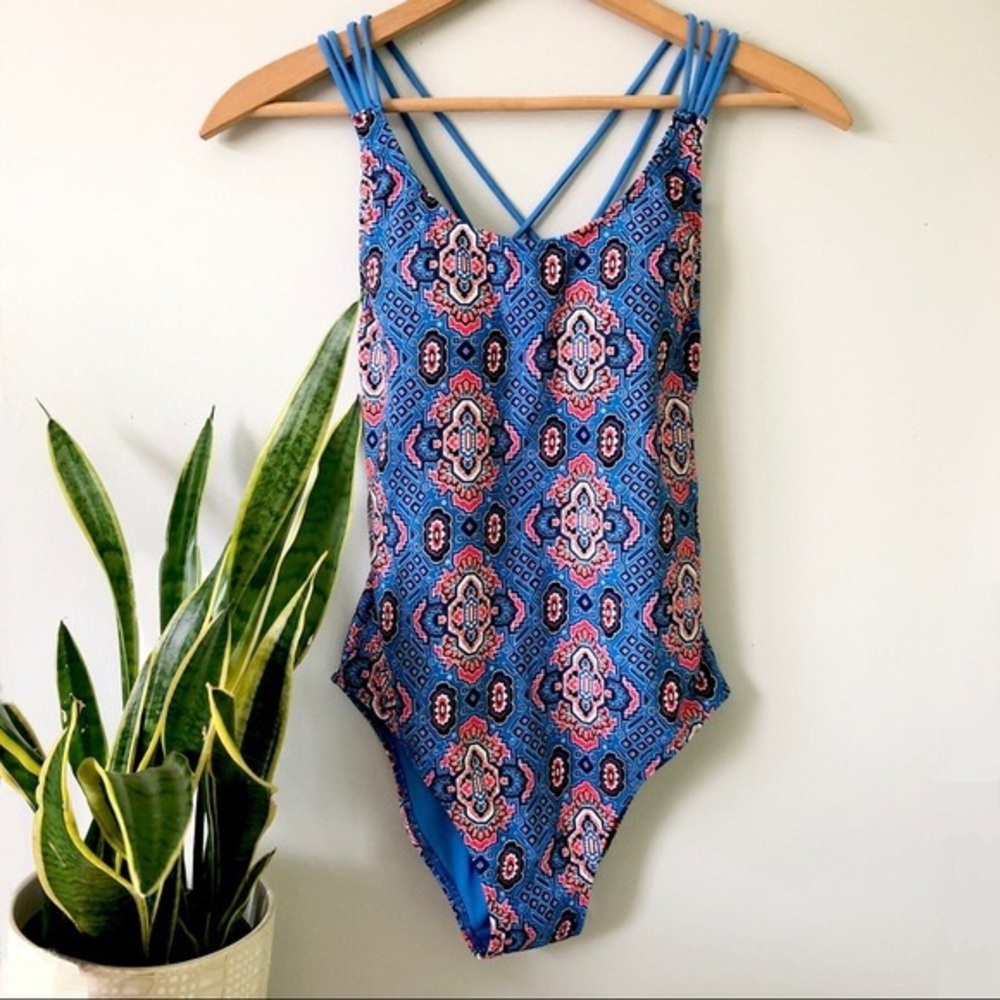 Hollister Strappy Back One Piece Swimsuit